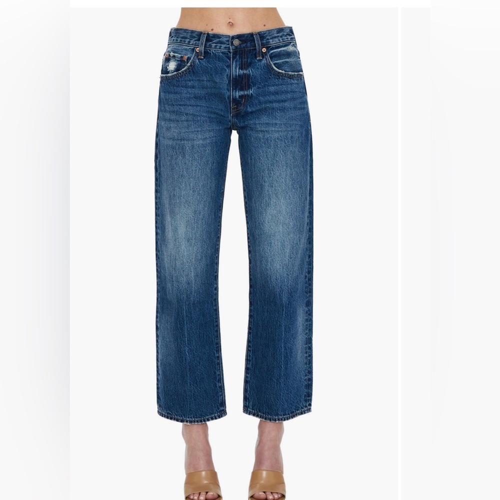 Pistola Lexi Distressed Ankle
Wide Leg Jean